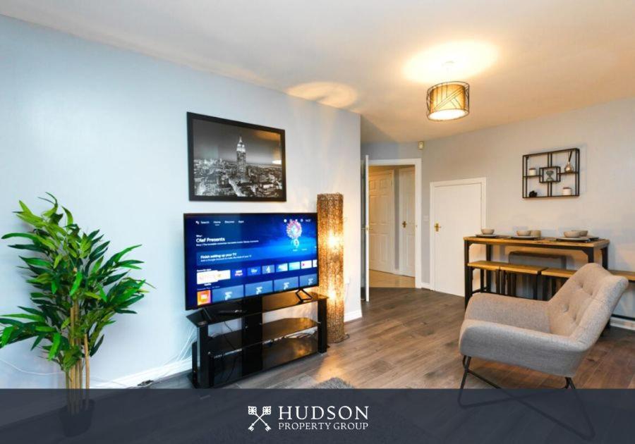 Telford 2-Bedroom Apartment Exterior photo
