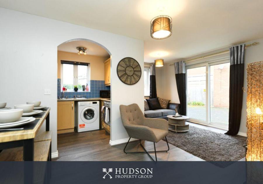 Telford 2-Bedroom Apartment Exterior photo
